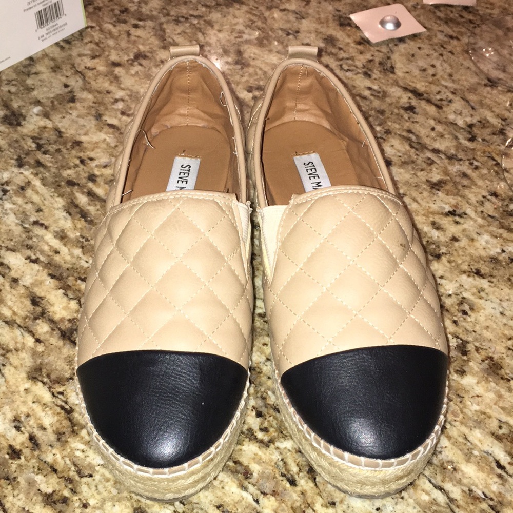 Steve Madden slip ons